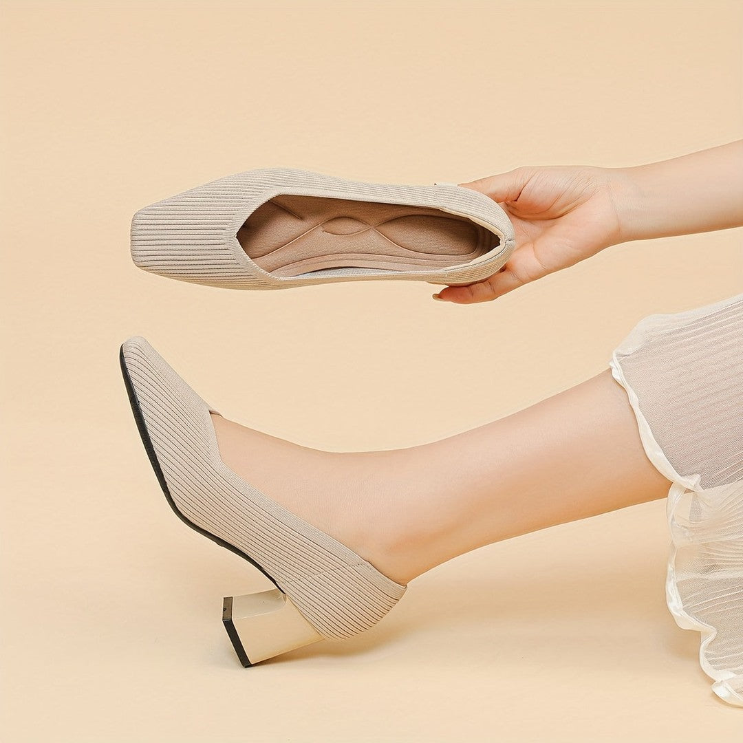 Woman wearing the Ryder women's pumps, 10 view