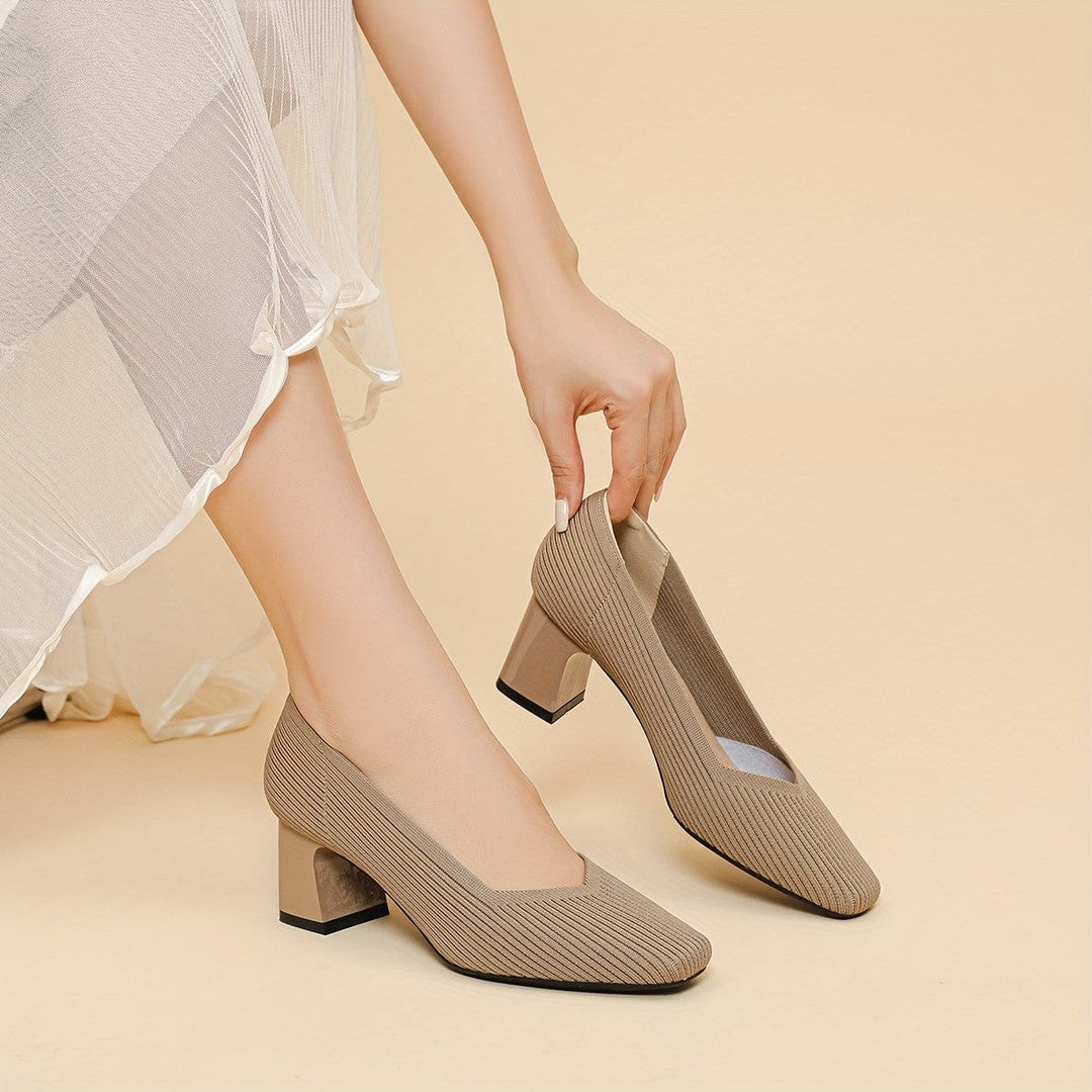 Woman wearing the Ryder women's pumps, 16 view