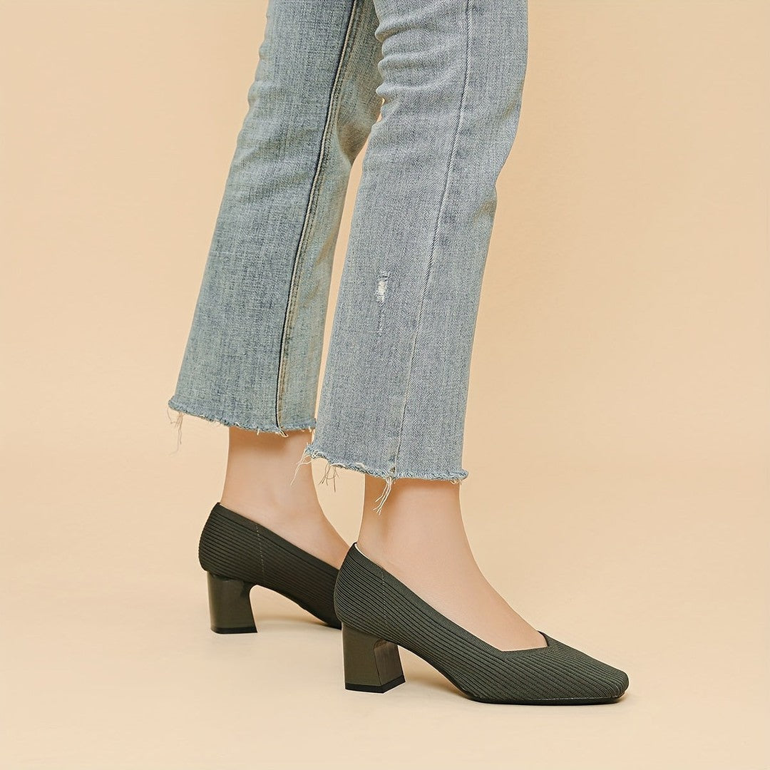 Woman wearing the Ryder women's pumps, 9 view