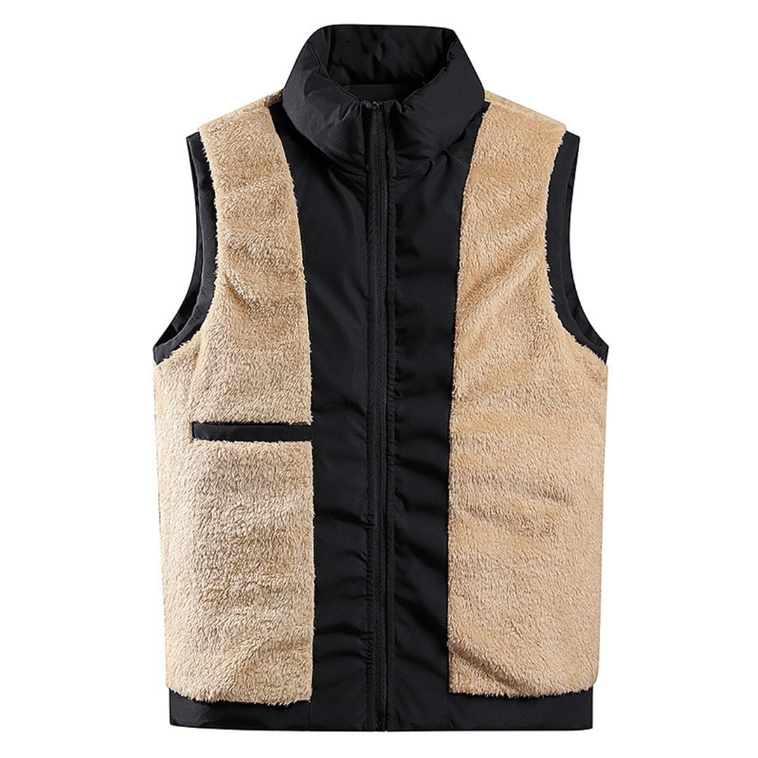 Man wearing the Salvatore men's fleece vest, front view