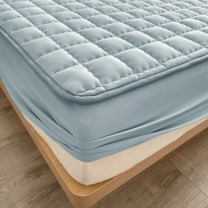Fitted waterproof mattress protector - product photo 11