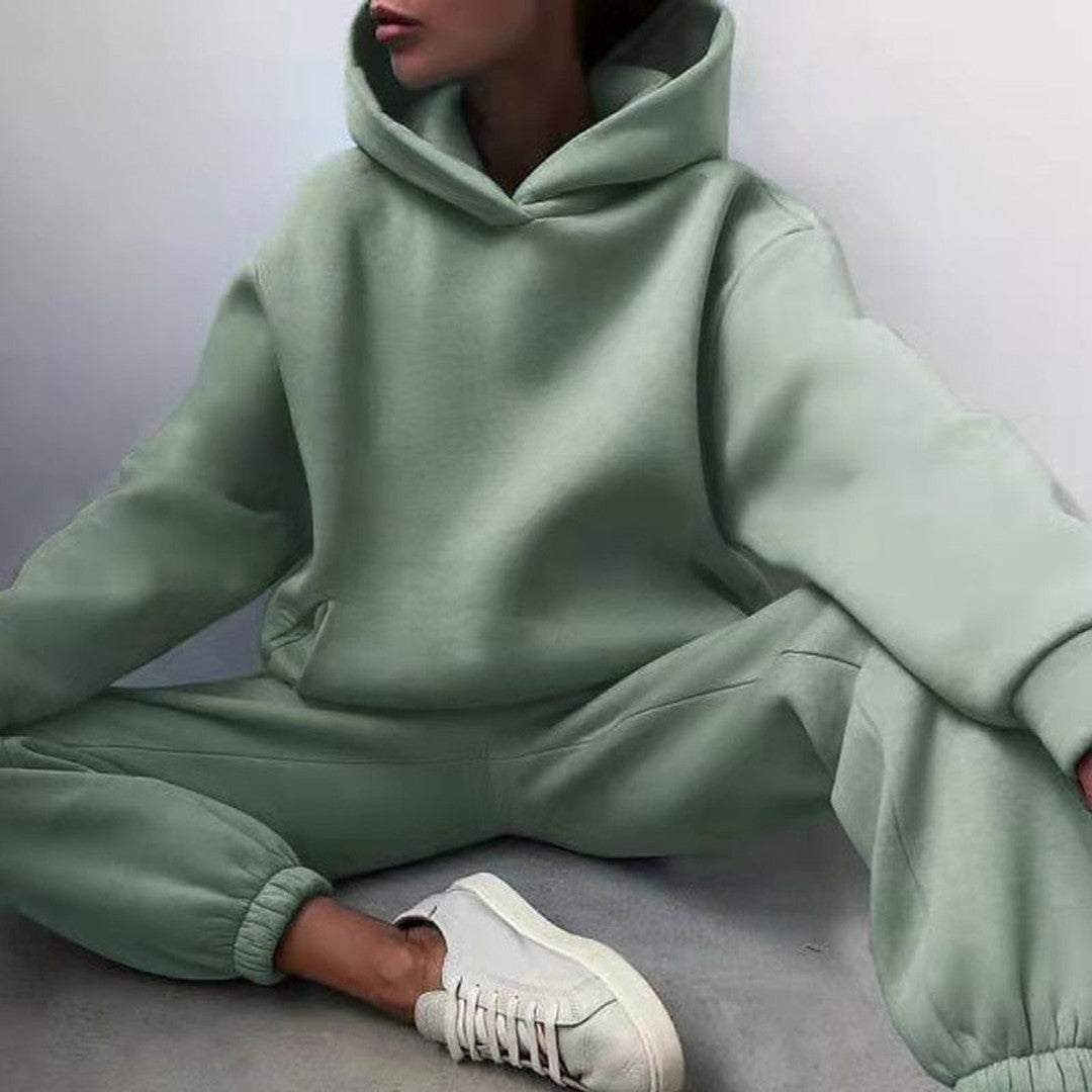Woman wearing the Sienna women's wide-leg hooded sweatshirt, detail view