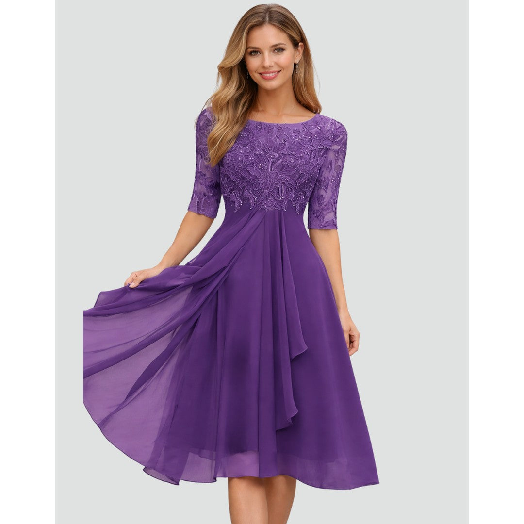 Woman wearing the Sloane women's midi lace elegant dress, detail view
