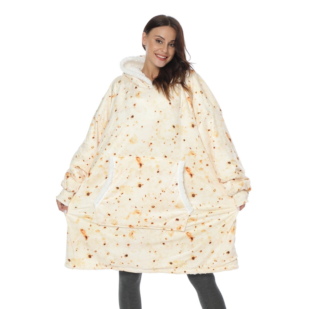Oversized wearable fleece hoodie blanket - product photo 12