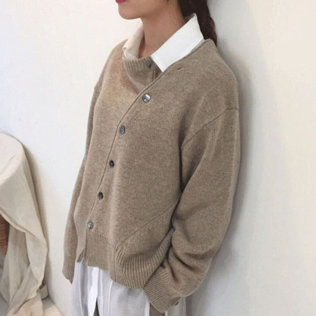 Woman wearing the Solveig women's button-up jacket, detail view