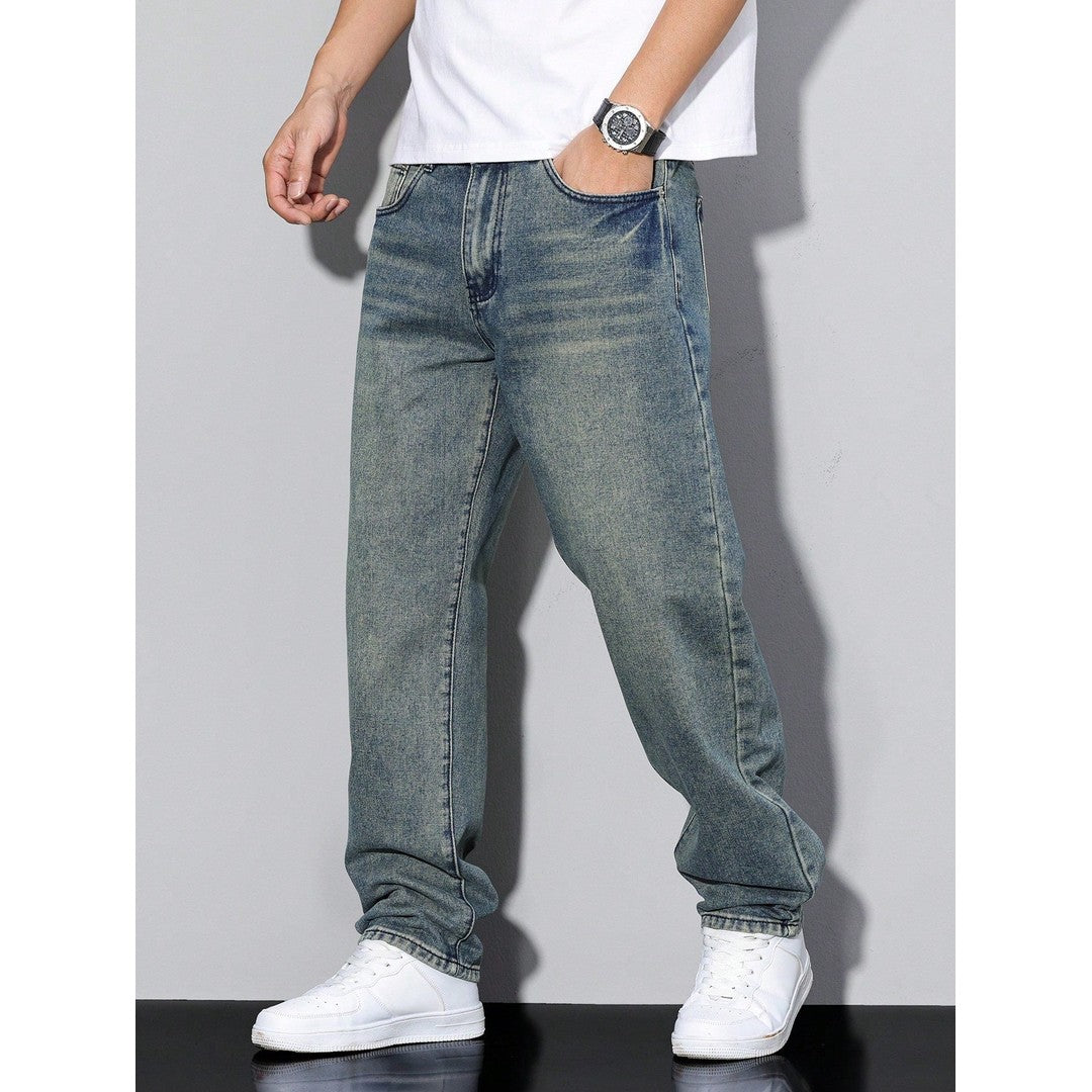 Man wearing the Soren men's solid-color denim jeans, 11 view