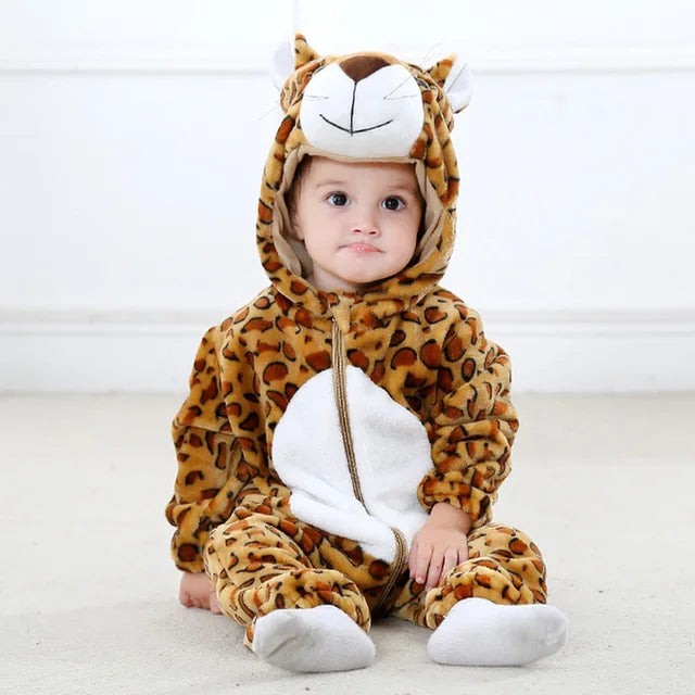 Hooded animal romper for a baby - product photo 6