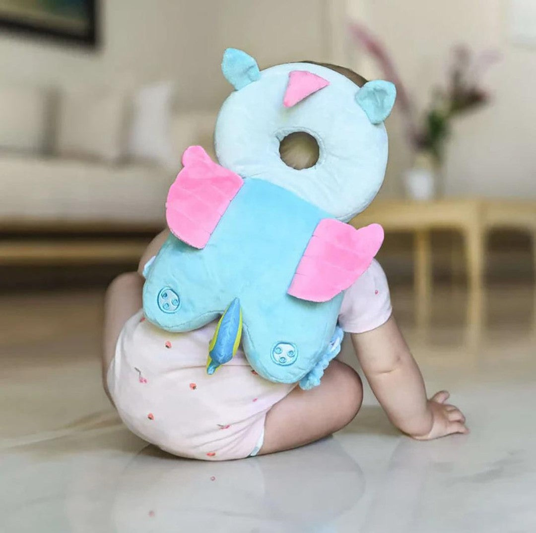 Soft padded baby backpack cushion - product photo 3