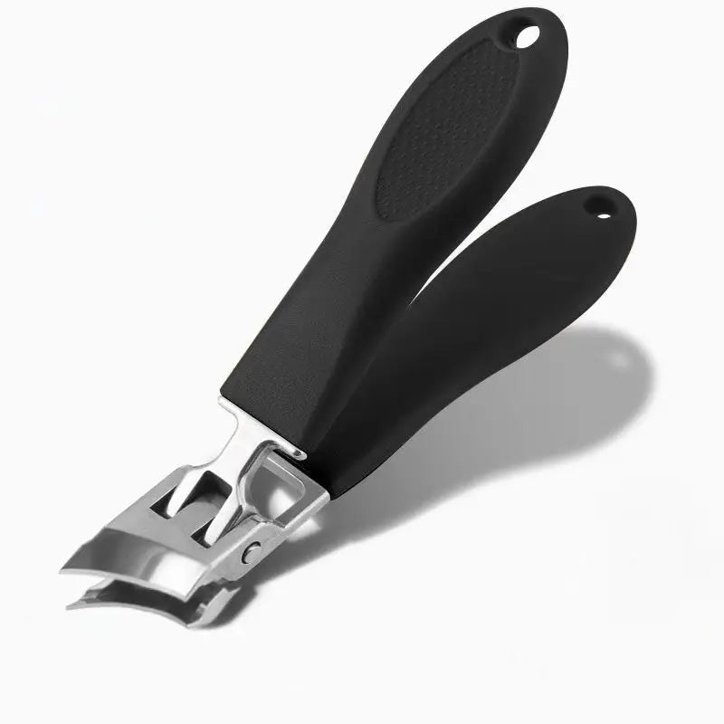 Wide-grip nail clippers with splash guard - product photo 6