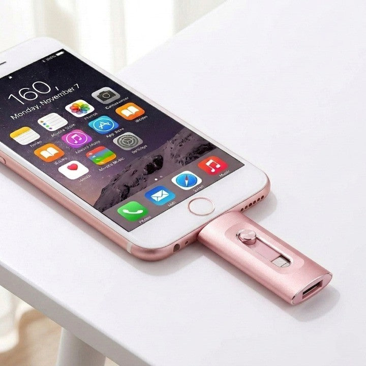 3-in-1 USB flash drive with Lightning, USB-C and USB 3.0 - product photo 9