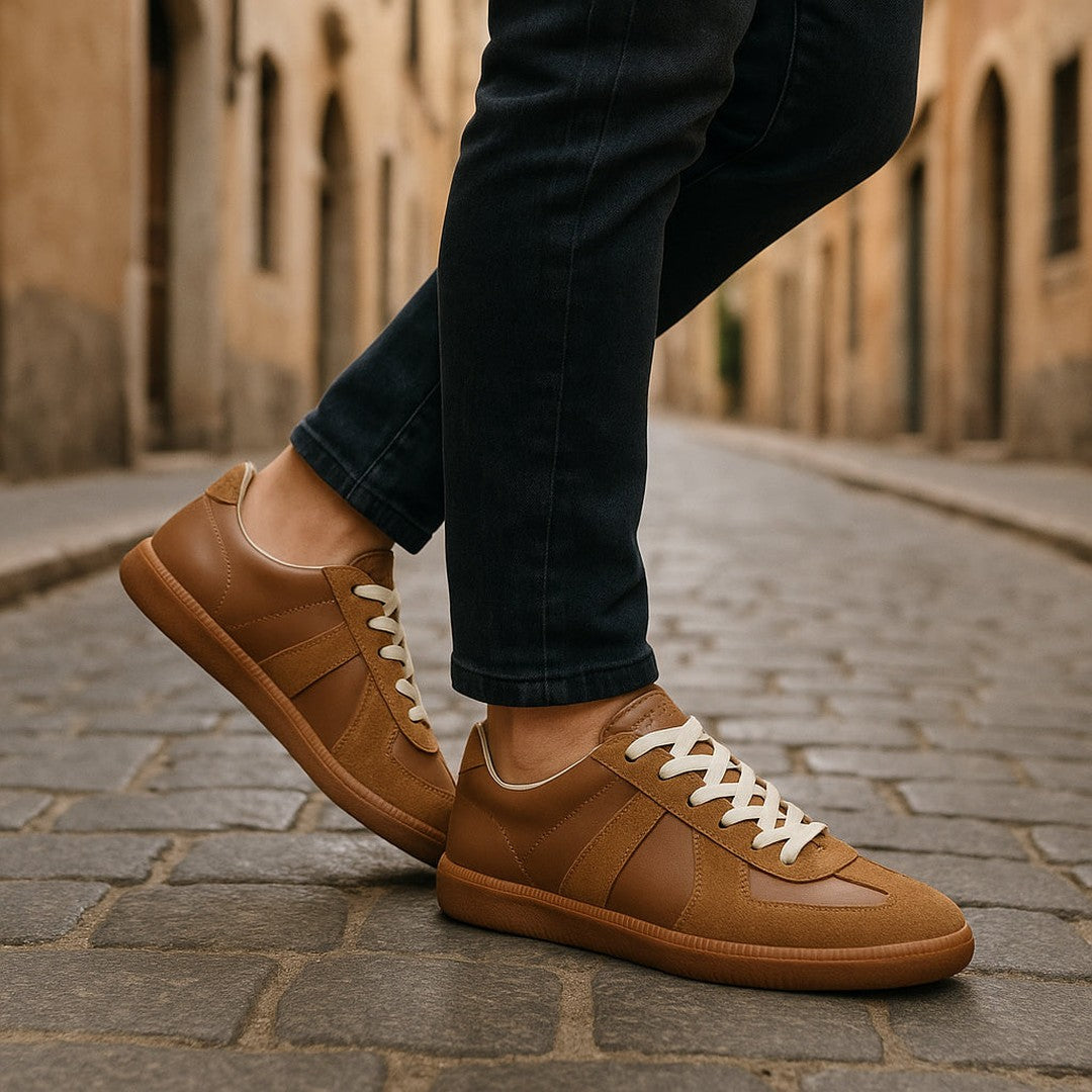 Man wearing the Vaughn men's casual lace shoes, back view