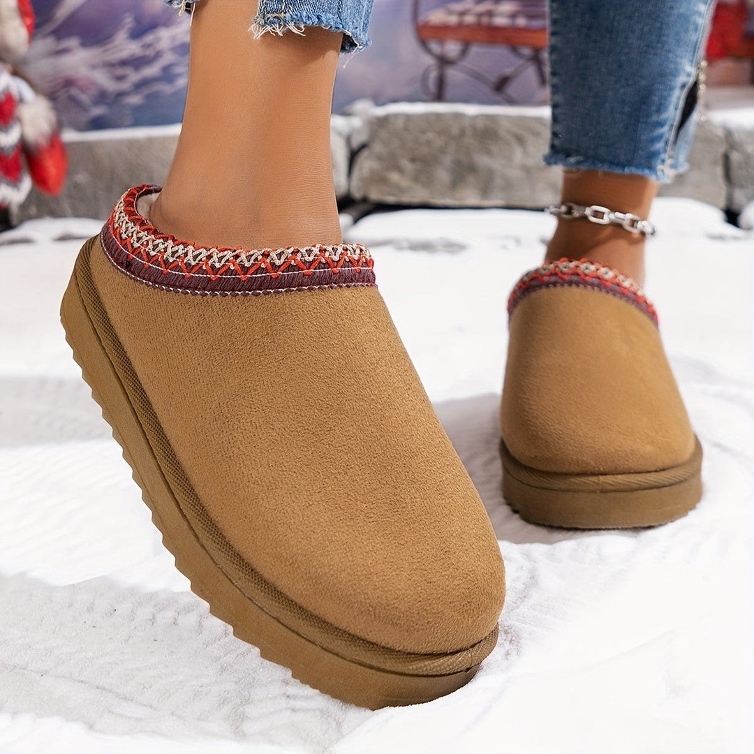 Woman wearing the Vera women's boots, side view