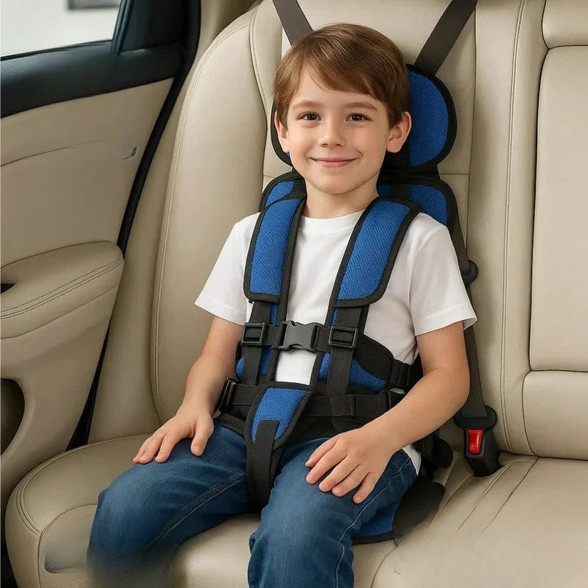 Foldable child travel seat with a five-point harness - product photo 10