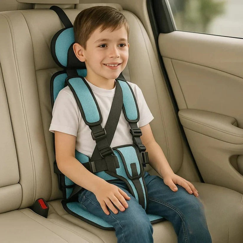 Foldable child travel seat with a five-point harness - product photo 17