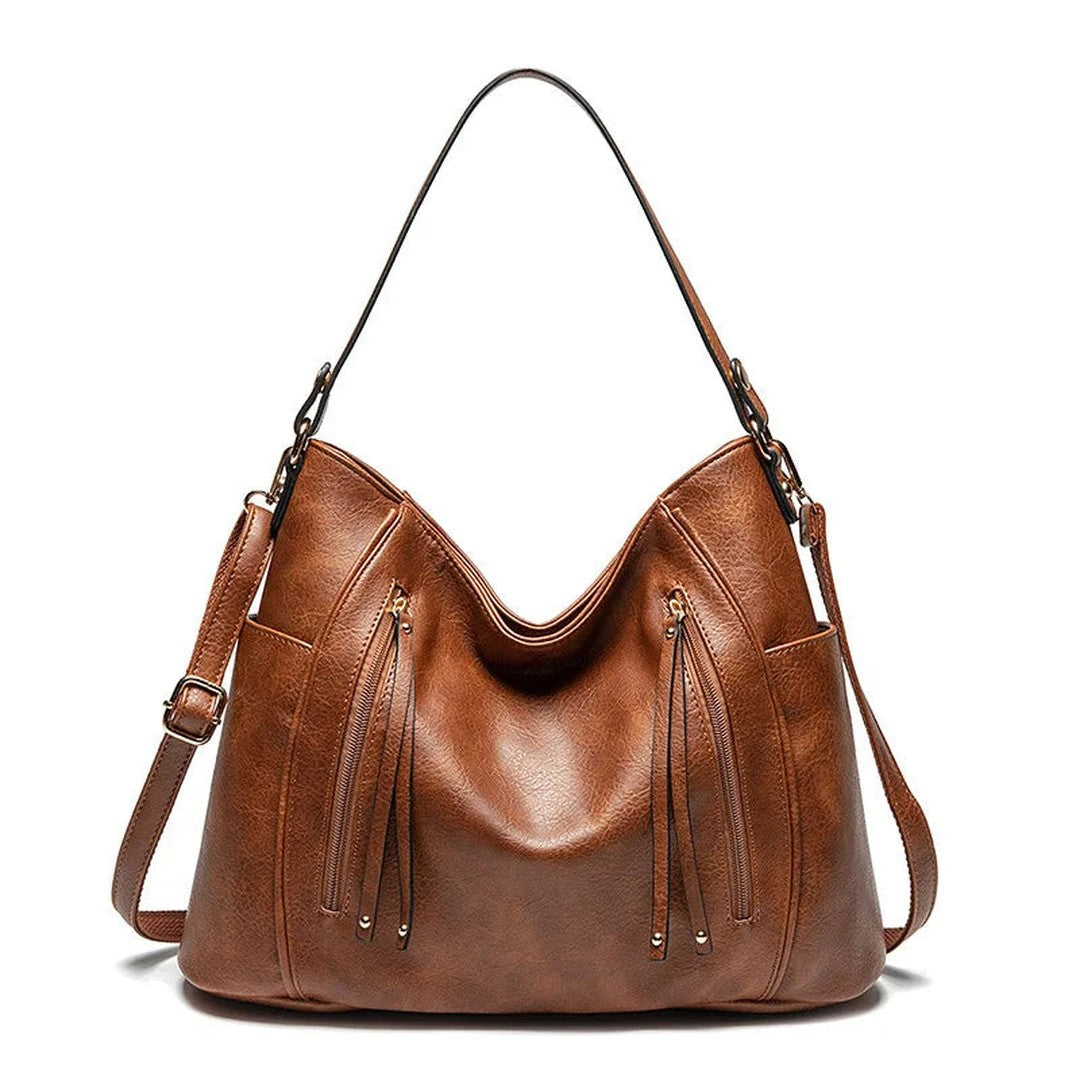 Woman wearing the Ximena women's elegant bag, 12 view