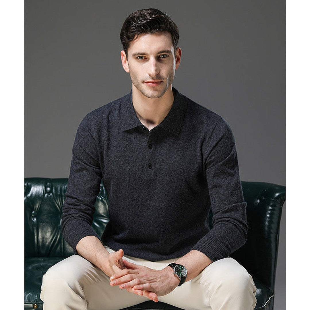 Man wearing the Yannick men's cashmere zip-up sweater, 15 view