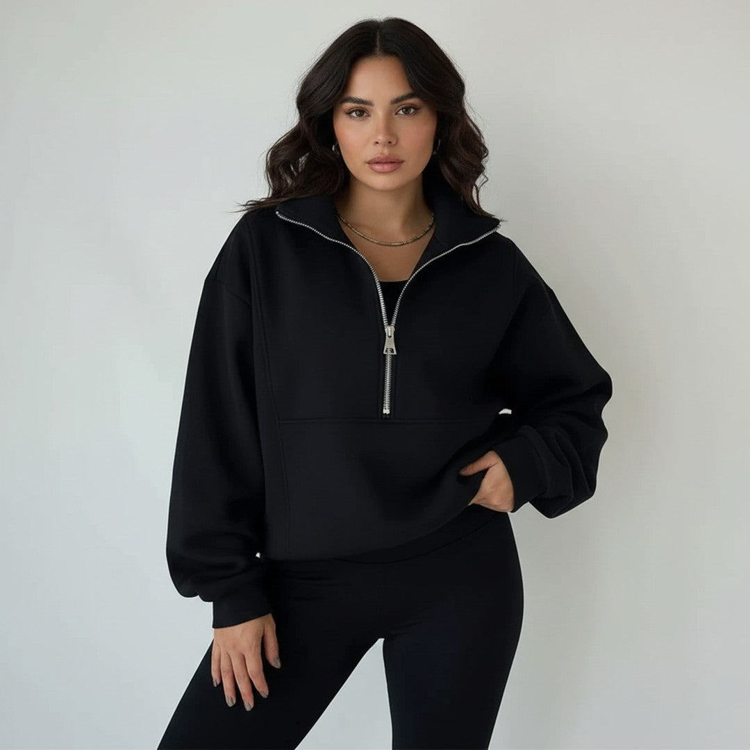 Woman wearing the Zita women's sporty hoodie, detail view