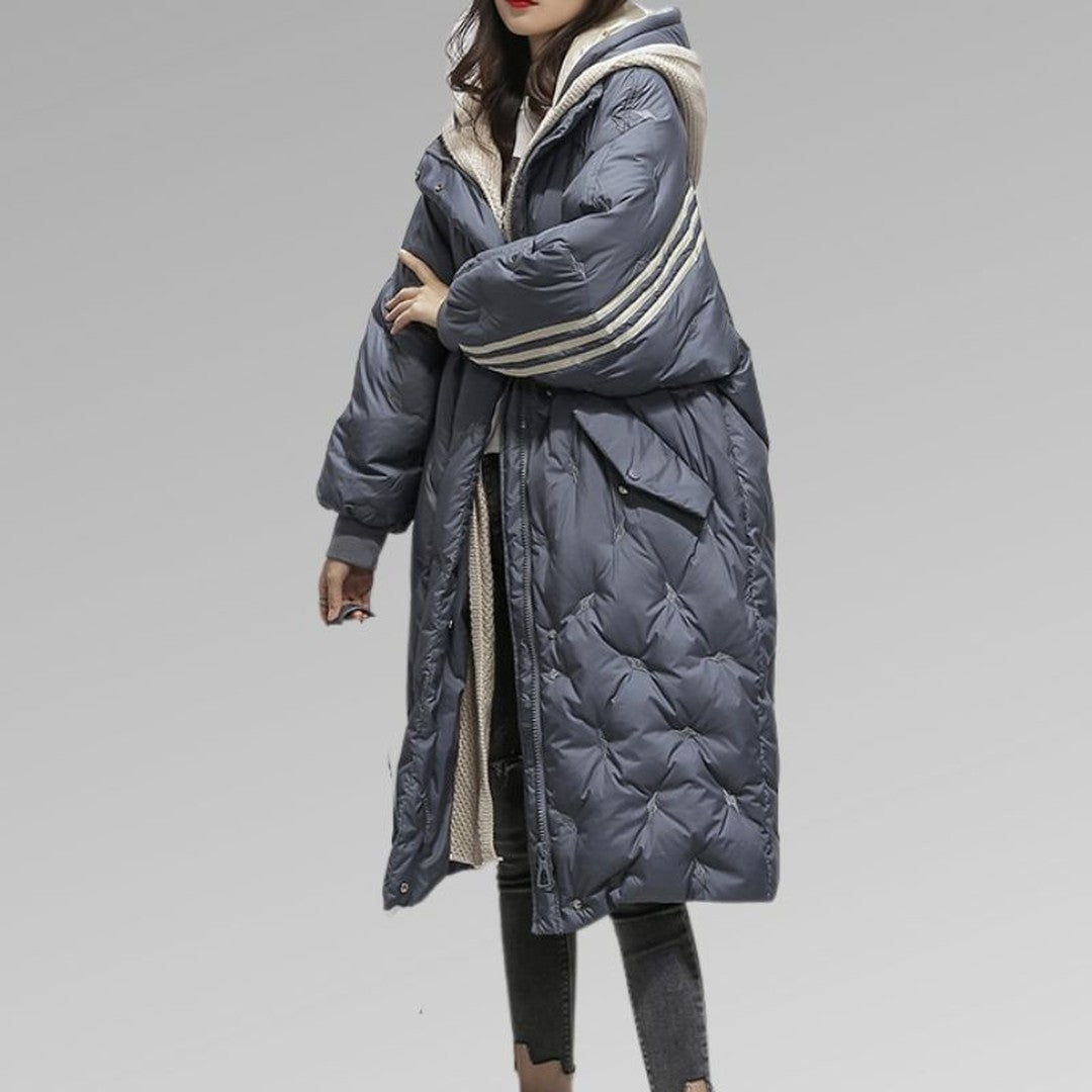Woman wearing the Zsofia women's jacket, front view
